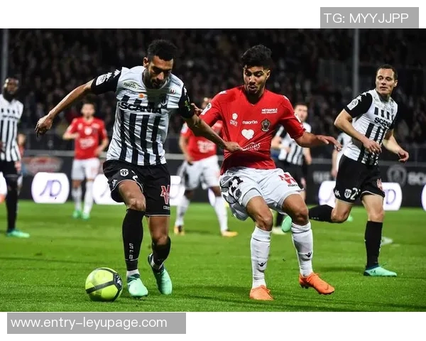 欧联杯夺冠概率分析阿斯顿维拉领先罗马显优势